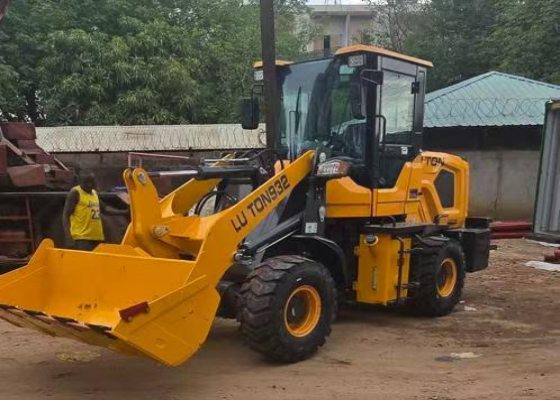 LUTON932 Wheel loader